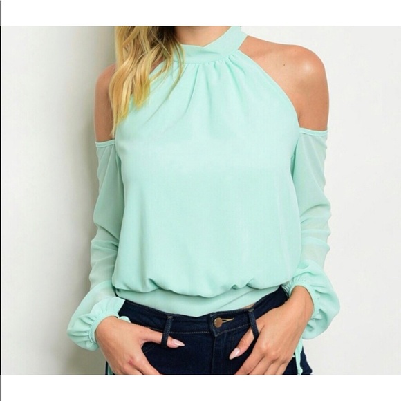 Mint cold shoulder blouse. - Picture 1 of 4